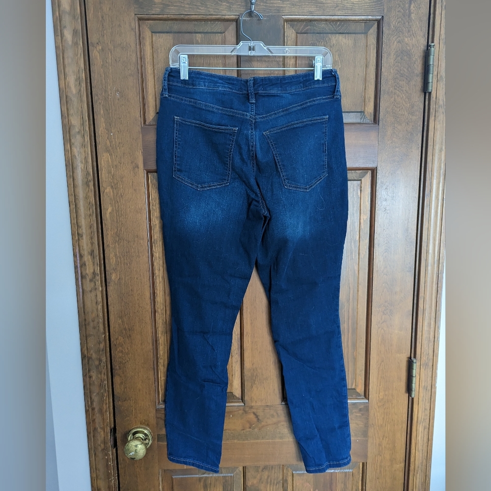 Universal Thread jeans - Picture 4 of 5